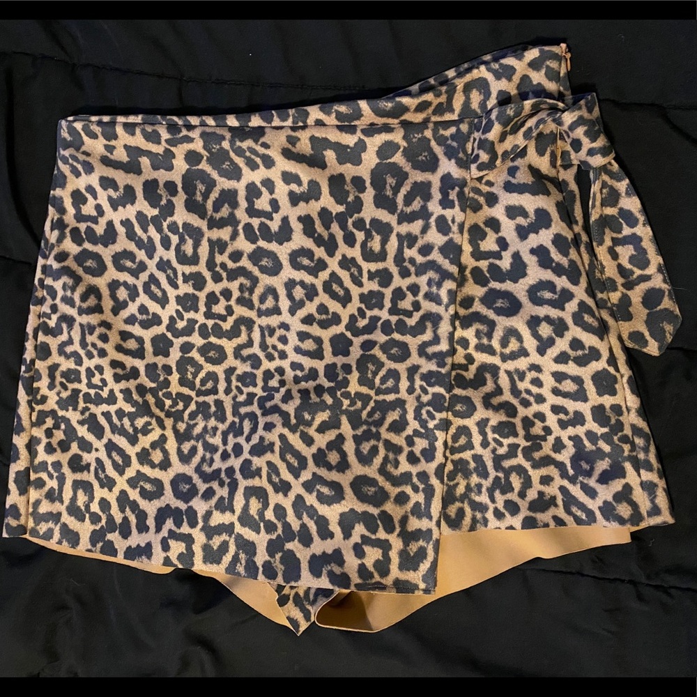 Zara Leopard Print Skort